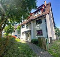Helle freistehende 2-Zimmer-Wohnung mit Wohlfühlcharakter in Heddesheim