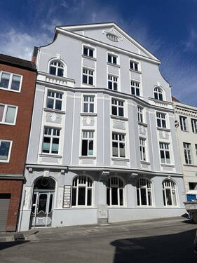 Strassenansicht - Repräsentatives Loft-Büro in der Lübecker Altstadt - Erstbezug nach Sanierung