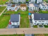 Drohnenansicht - Baugrundstück mit Baugenehmigung in Stutensee-Spöck
