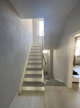  Treppenhaus im Bereich Erdgeschoss - 