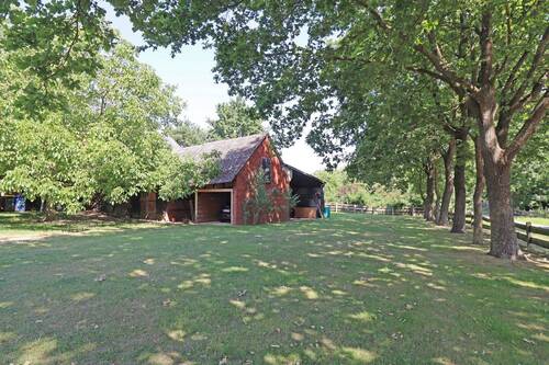 Nebengebäude - Mehrfamilienhaus, Wohnhaus mit 360,00 m&sup2; in Dannenberg (Elbe) zum Kaufen