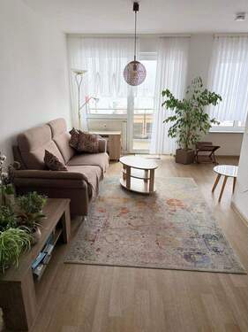 Wohnbereich - Helle 1,5 Zimmer im betreuten Wohnen zum 01.04.26