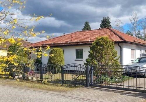 Blick vom Weg aus - 