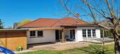 Blick zum Haus - 4 Zimmer Bungalow in Torgelow