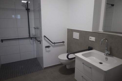 Musterfoto Bad - 2 Zimmer Etagenwohnung in Apen / Augustfehn