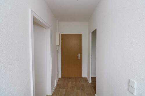 Beispiel Flur - Etagenwohnung mit 45,60 m&sup2; in Freiberg zur Miete