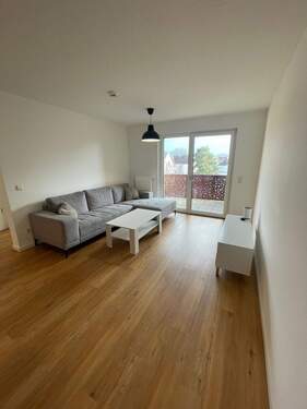 Wohnzimmer - 5 Zimmer Etagenwohnung zur Miete in Stein