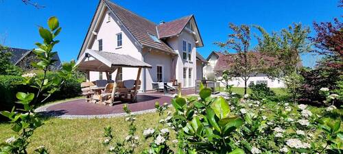 Terrasse mit Sitzgruppe - 