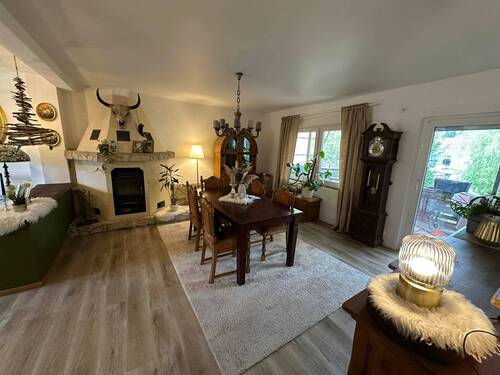 EG Ess-wohnzimmer.jpg - Mehrfamilienhaus, Wohnhaus mit 260,00 m&sup2; in Beckingen zum Kaufen