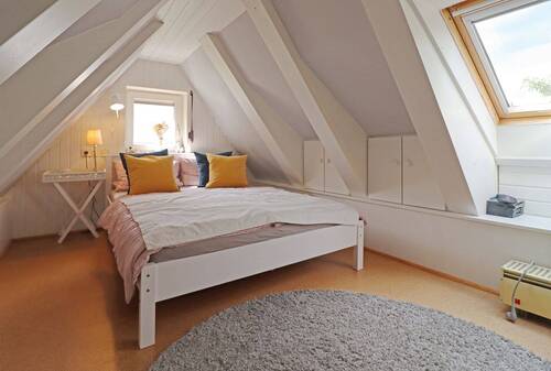 Schlafzimmer DG - 