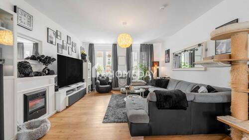 1. OG Wohnzimmer 1 - 