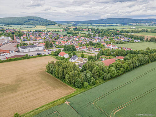Außenansicht Weit Hinten - 