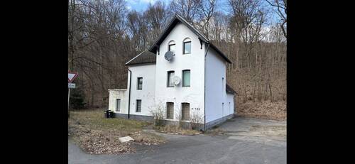 Bild 2 - 8 Zimmer Mehrfamilienhaus, Wohnhaus zum Kaufen in Lüdenscheid