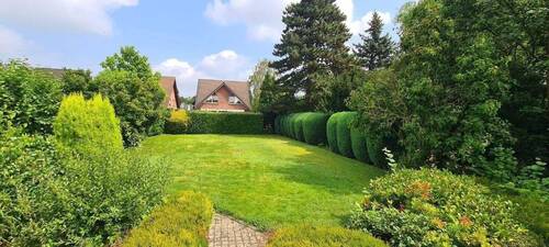 Garten - Mehrfamilienhaus, Wohnhaus mit 70,00 m² in Tönisvorst zum Kaufen