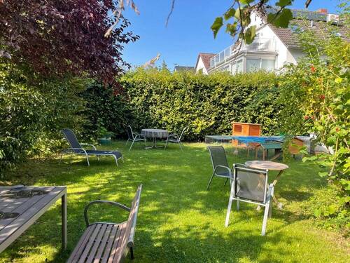 Garten Ansicht II - 9 Zimmer Einfamilienhaus zum Kaufen in Frankfurt am Main