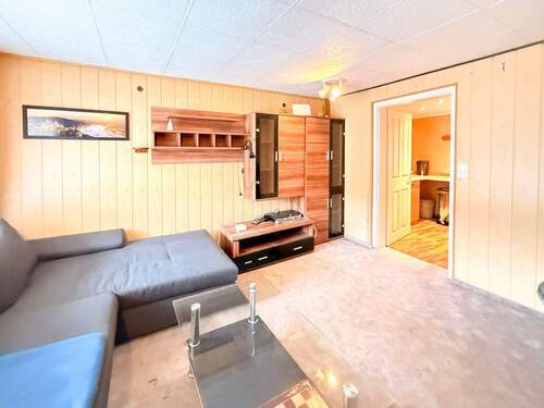 Wohnzimmer im Erdgeschoss - 