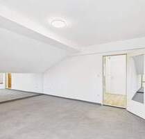 Sofort beziehbare 2-Zimmer Dachgeschoss Wohnung - Unterhaching
