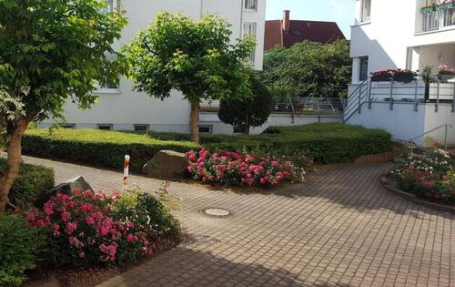 Gepflegte Außenanlagen - 2 Zimmer Etagenwohnung zum Kaufen in Leipzig