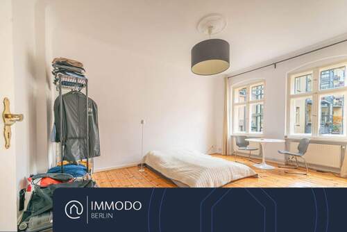 Schlafzimmer - 2 Zimmer Etagenwohnung zum Kaufen in Berlin