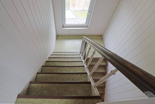Treppe - 4 Zimmer Einfamilienhaus in Dannenberg (Elbe)