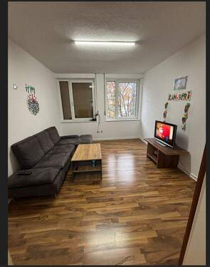 Wohnzimmer - 3 Zimmer Etagenwohnung in Ludwigshafen am Rhein