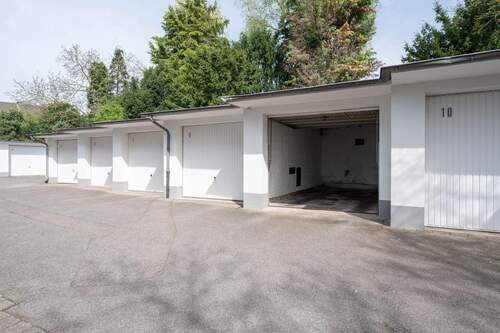 Garage - 