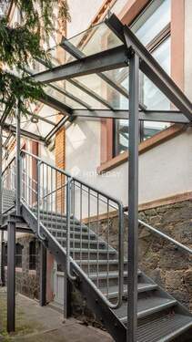 Außenansicht 3 - 1 Zimmer Mehrfamilienhaus, Wohnhaus zum Kaufen in Hanau