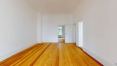 Wohn-/ Essbereich Ansicht II - 3 Zimmer Etagenwohnung in Frankfurt am Main