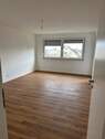 Wohnzimmer - Zentrumsnah Wohnen! 3,5-Zimmer-Stadtwohnung mit Kellerabteil!