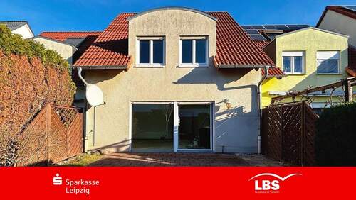 Hinteransicht - Bezugsfreies Raumwunder auf 3 Ebenen