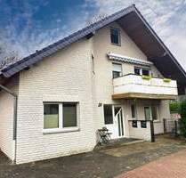Rheinberg-Borth - neuwertiges 2-Familienhaus mit Garage in ruhiger Lage (Spielstraße) auf schönem Sonnengrundstück!