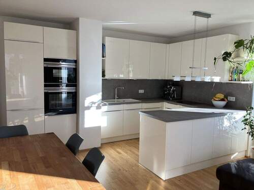 Bild 2 - 4 Zimmer Etagenwohnung zum Kaufen in München