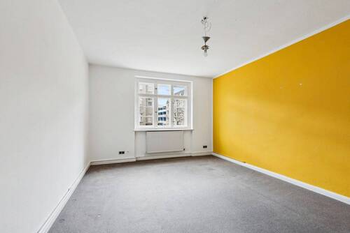 Zimmer 2 - 