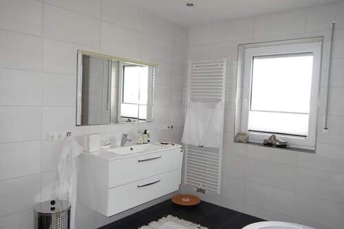 Badezimmer.JPG - 