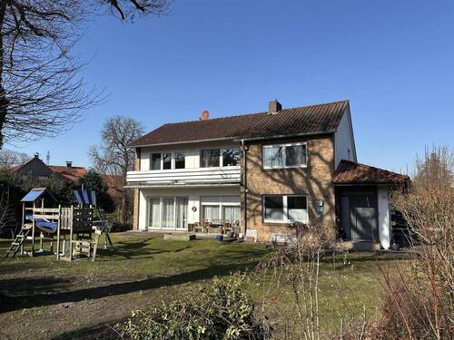 Hausansicht - 5 Zimmer Einfamilienhaus zum Kaufen in Quernheim