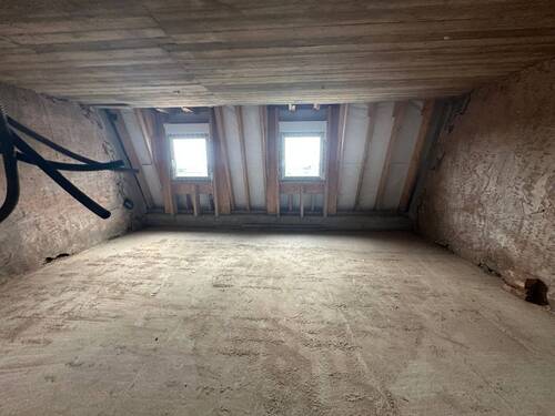 tempImagelAIYxH.jpg - 