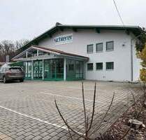 Gewerbehalle mit Freiflächen - ehemaliger Baumarkt - Viechtach