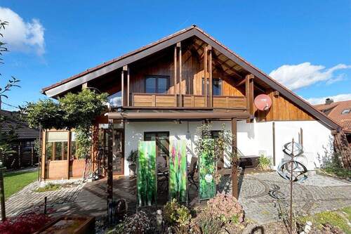 Freisitz überdacht - 6 Zimmer Einfamilienhaus in Bogen