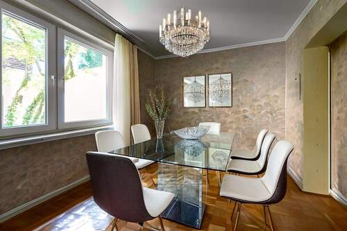 Essbereich Visualisierung - 5 Zimmer Einfamilienhaus zum Kaufen in Frankfurt am Main