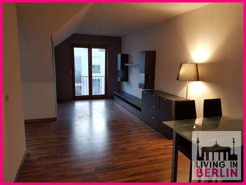 Wohnzimmer - 2 Zimmer Etagenwohnung zum Kaufen in Bernau