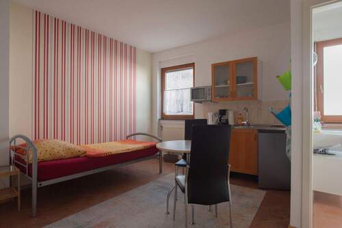 Apartment - 3 Zimmer Mehrfamilienhaus, Wohnhaus zum Kaufen in Wehrheim