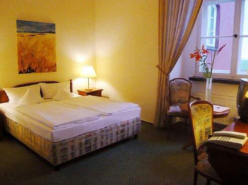 Zimmerimpression - Hotel, Pension, Gasthof in Glowe zum Kaufen