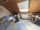 Raum 2 im Obergeschoss - 