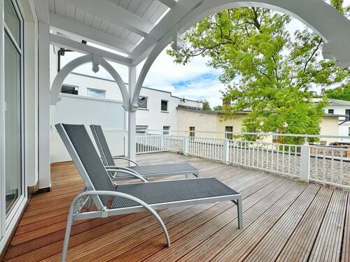großzügiger Balkon_Terrasse Impressionen - 2 Zimmer Etagenwohnung zum Kaufen in Binz