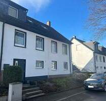 Gepflegtes und familienfreundliches Reihenmittelhaus mit Garten(-haus) und sonniger Terrasse in ruhiger, zentraler Lage von Lüdenscheid...