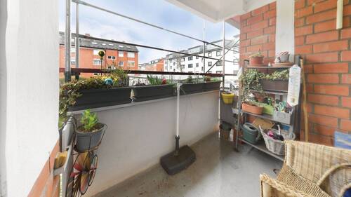 Balkon - 2 Zimmer Etagenwohnung in Köln