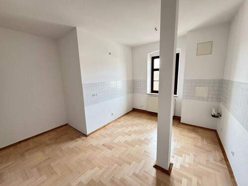 04kueche.jpg - Etagenwohnung mit 103,00 m&sup2; in Görlitz zur Miete