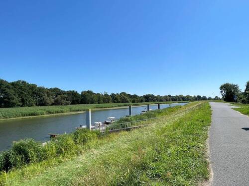 Titelbild - Idylle trifft Komfort: Neubau-Pension mit 4 Gästeapartments und Privatwohnung