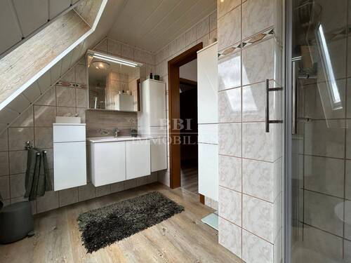 Modernes Duschbad - 