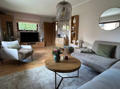Gemütlicher Wohnbereich - 7 Zimmer Einfamilienhaus in Quickborn